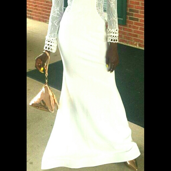 Floor length gown - Picture 3 of 3